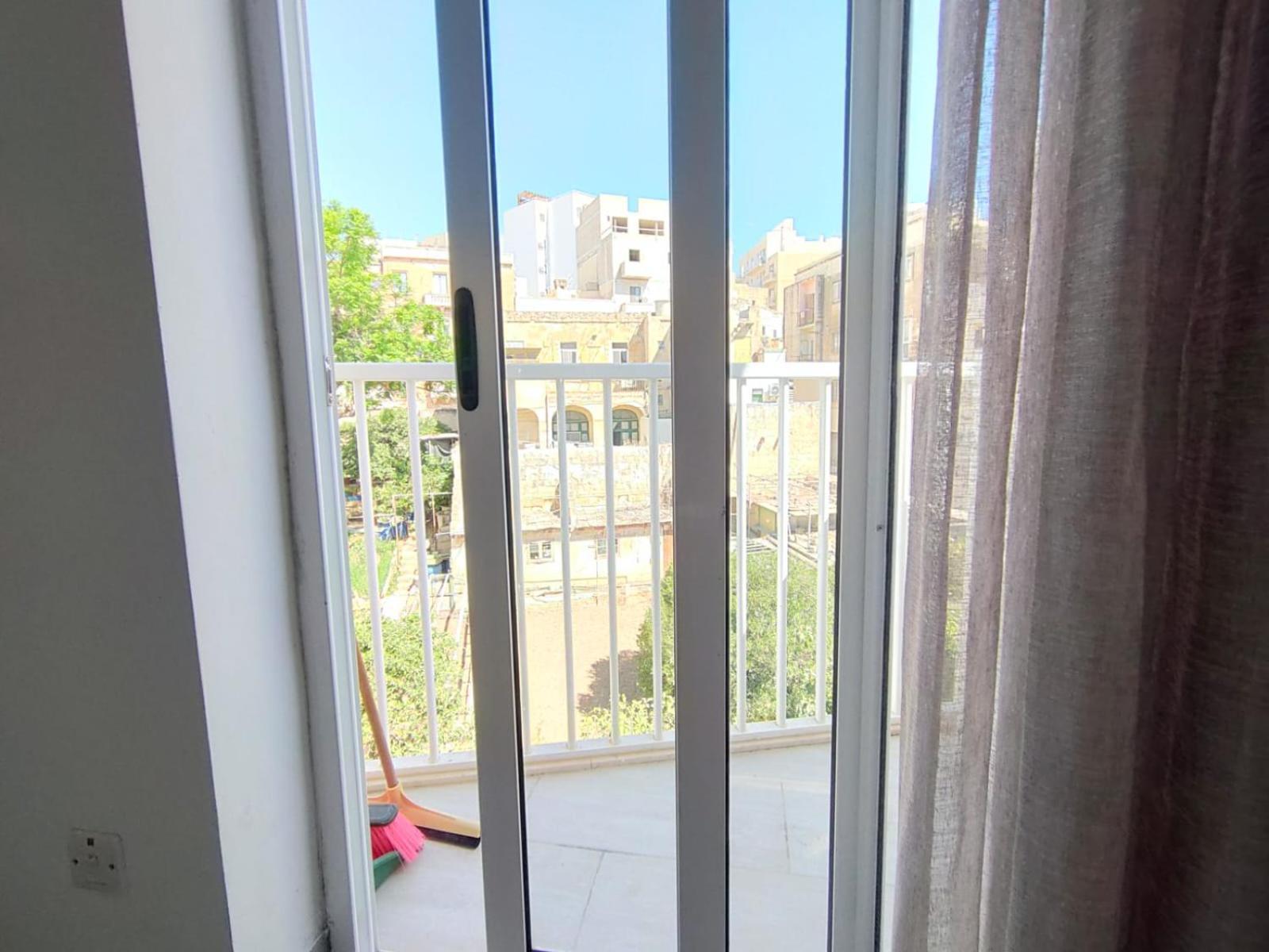 Cosy Seaside Apt, 200M From The Seafront Gzira Luaran gambar